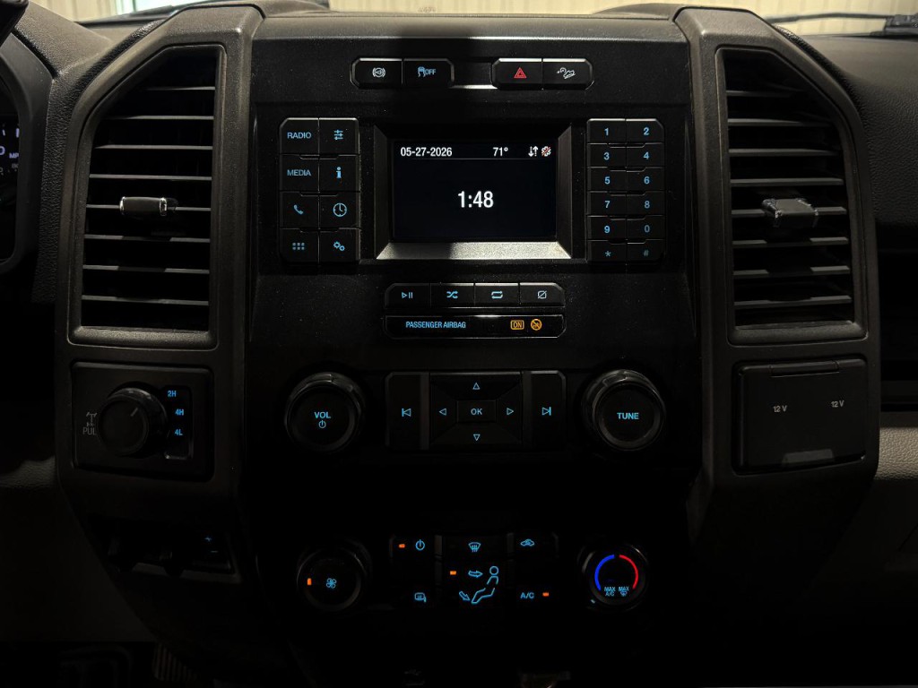 2022 Ford F-350 Image 16
