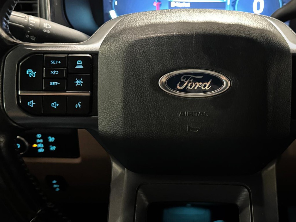 2023 Ford F-350 Image 6