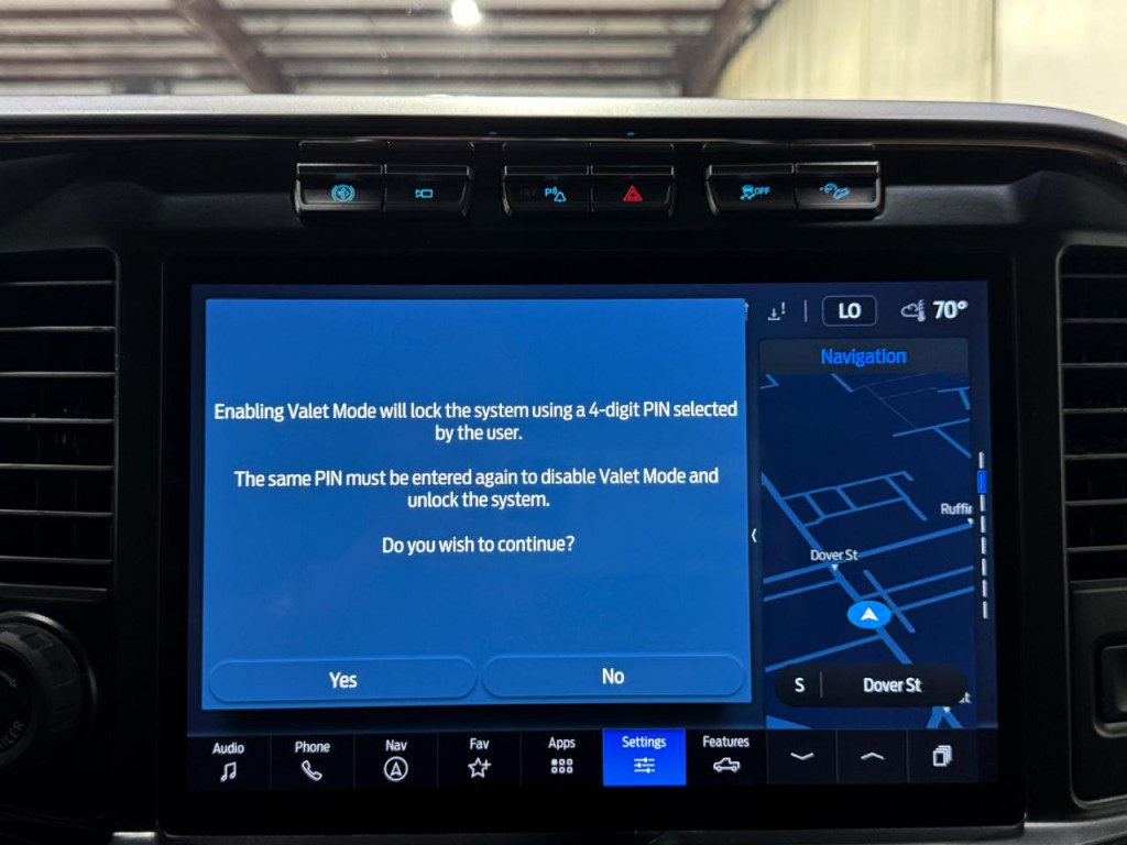 2023 Ford F-350 Image 28