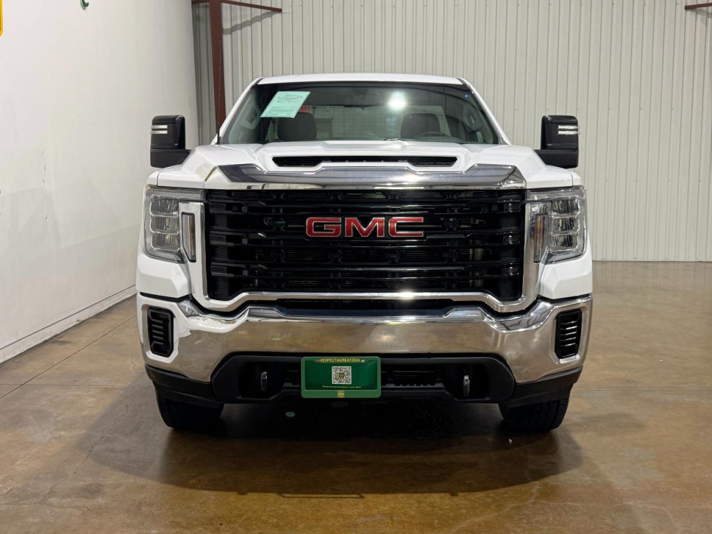 2020 GMC Sierra 2500 Image 2