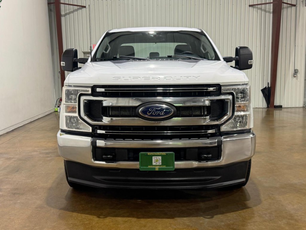 2022 Ford F-250 Image 2