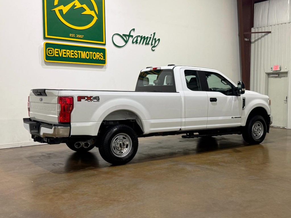 2022 Ford F-250 Image 8