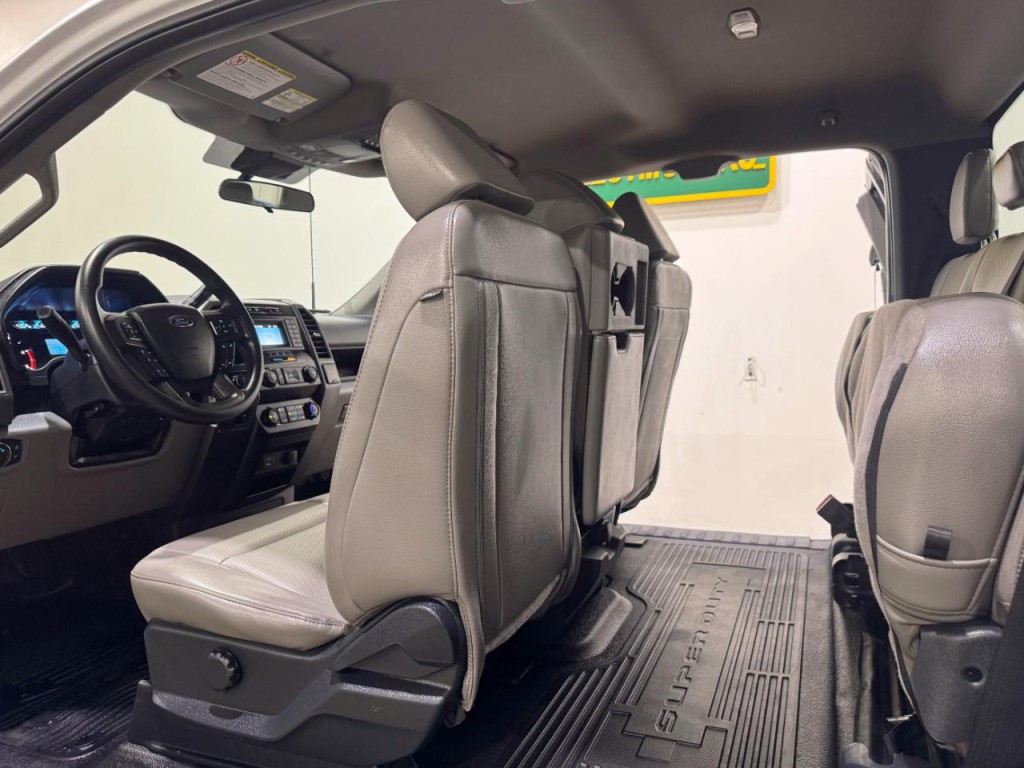 2022 Ford F-250 Image 16