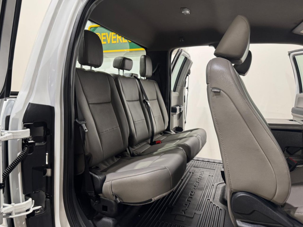 2022 Ford F-250 Image 18