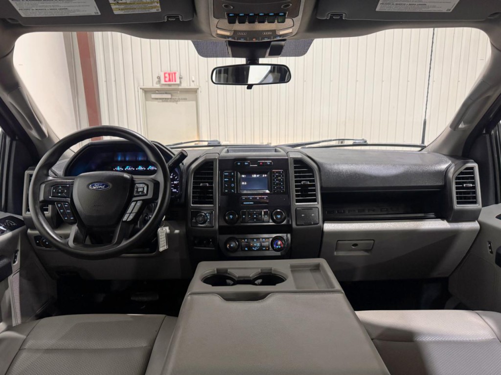 2022 Ford F-250 Image 21