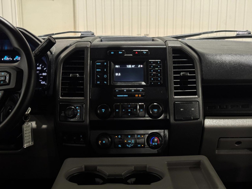 2022 Ford F-250 Image 22
