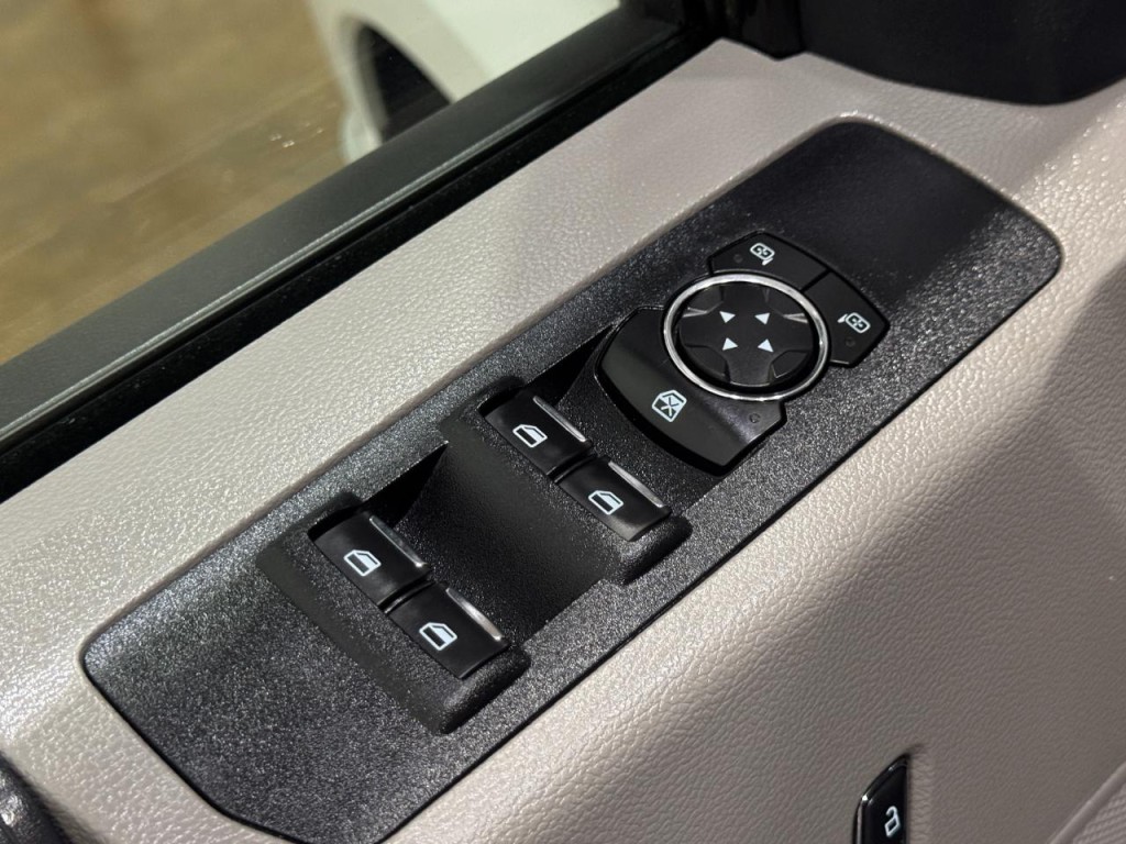 2022 Ford F-250 Image 32