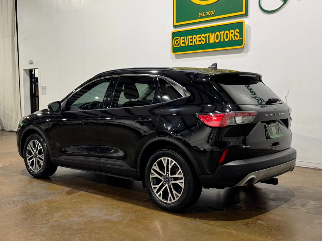 2021 Ford Escape Image 6