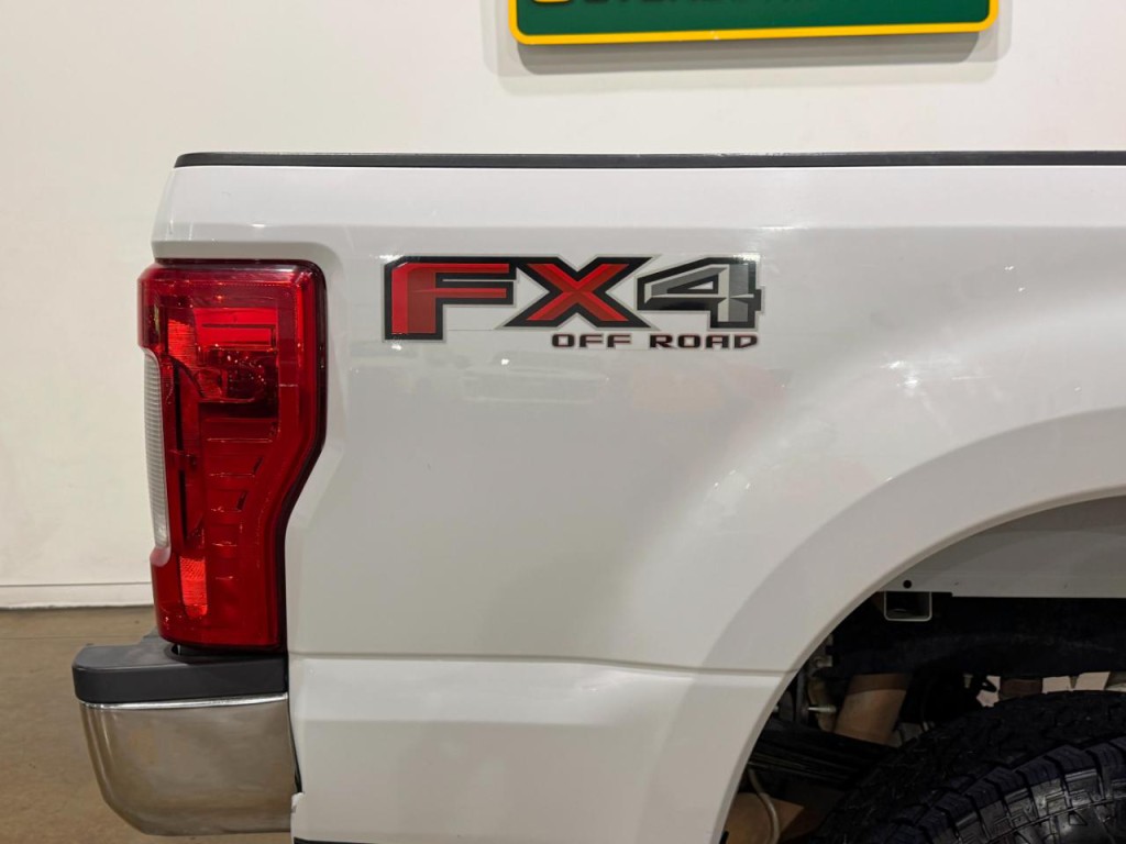 2017 Ford F-250 Image 5
