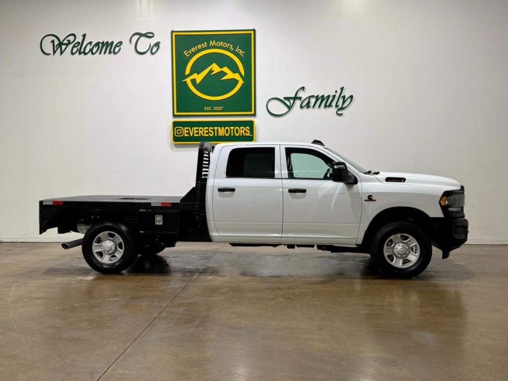 2023 RAM 2500 Image 9