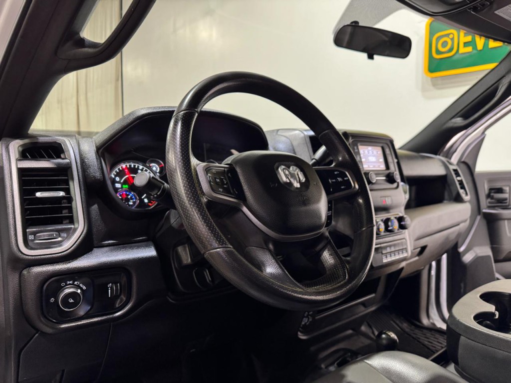 2023 RAM 2500 Image 10