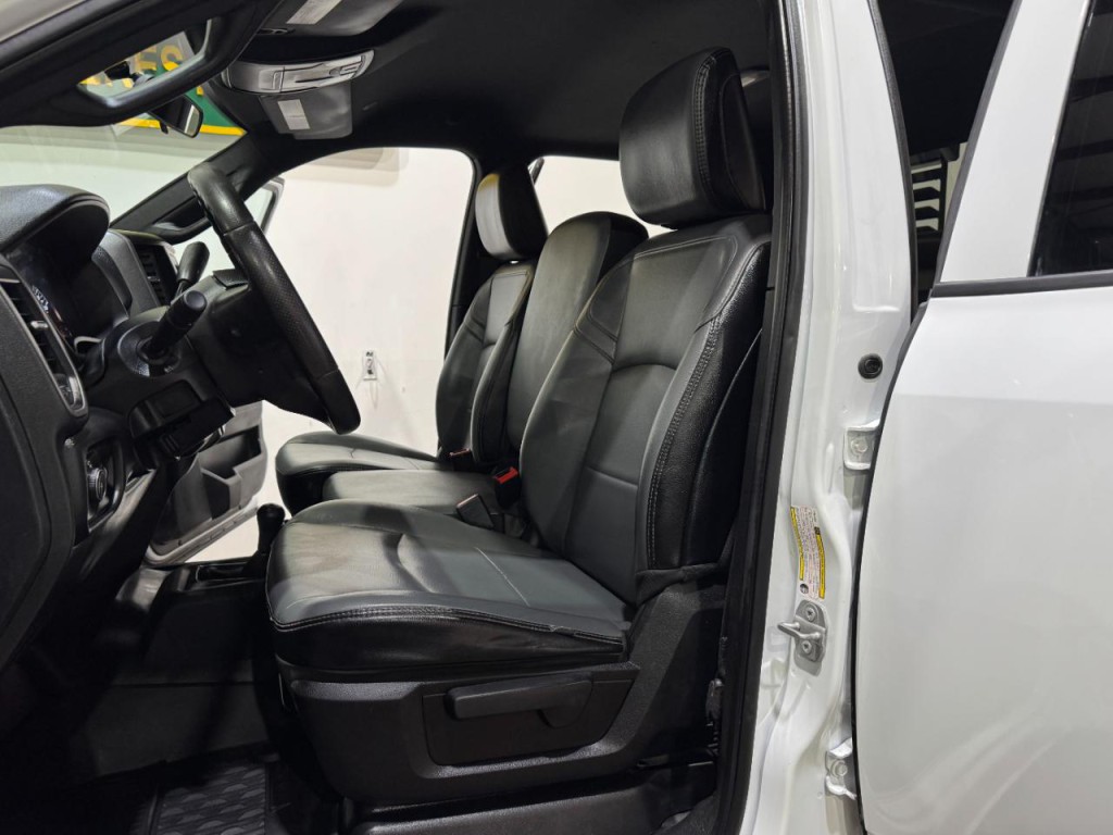2023 RAM 2500 Image 13