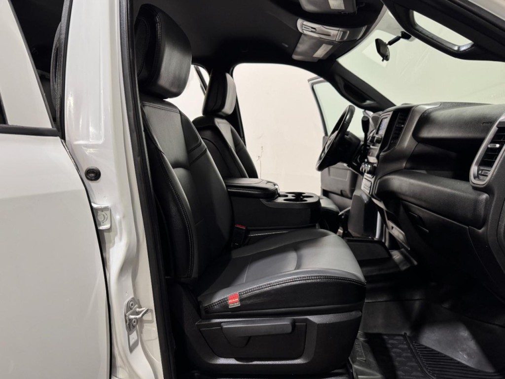 2023 RAM 2500 Image 14