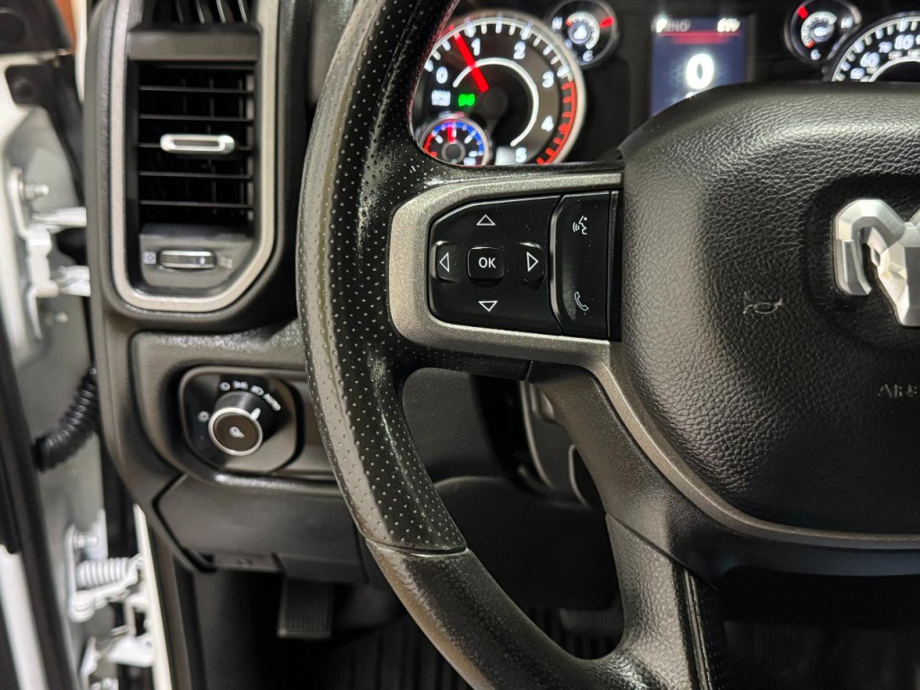 2023 RAM 2500 Image 17