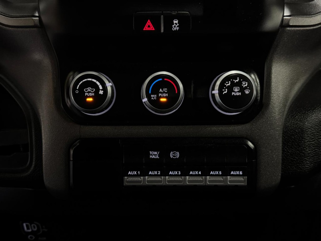 2023 RAM 2500 Image 22
