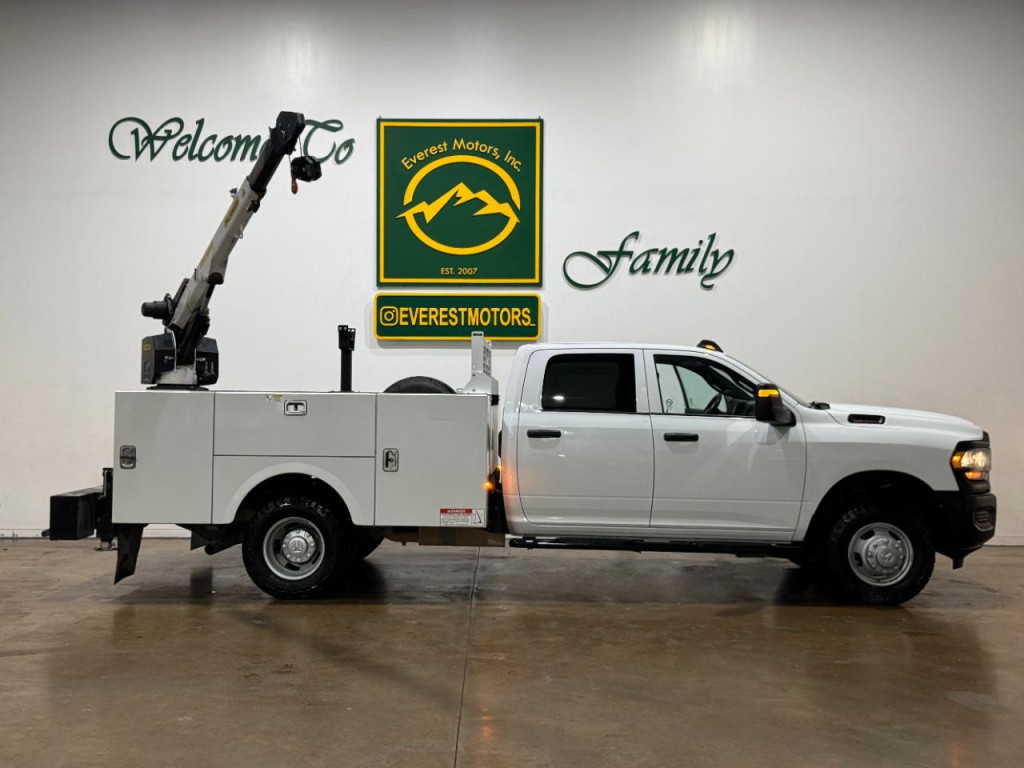 2024 RAM 3500 Image 12