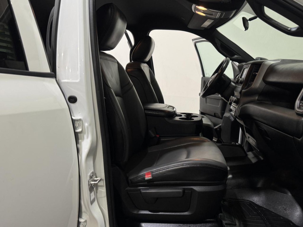 2024 RAM 3500 Image 18