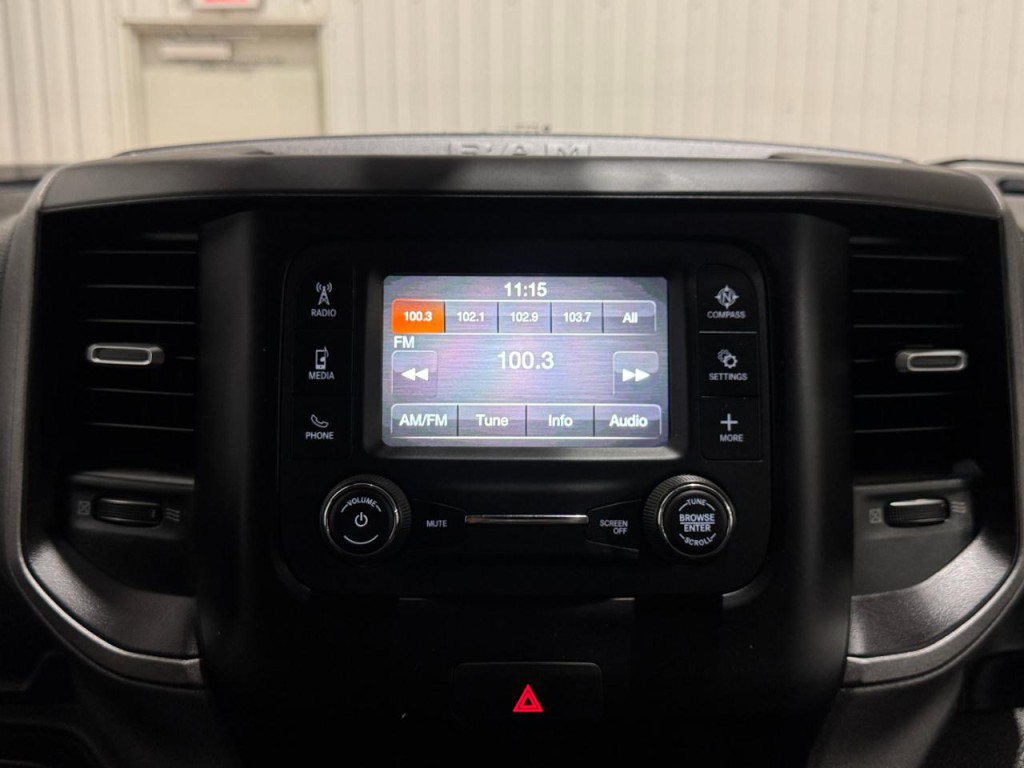 2024 RAM 3500 Image 35