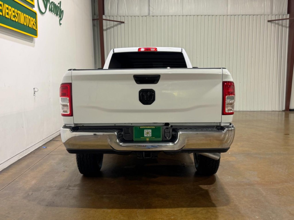 2023 RAM 2500 Image 7