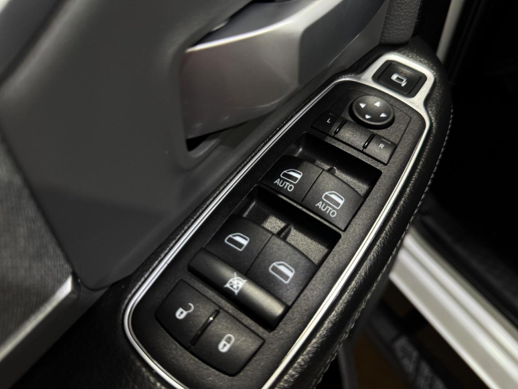 2023 RAM 2500 Image 30