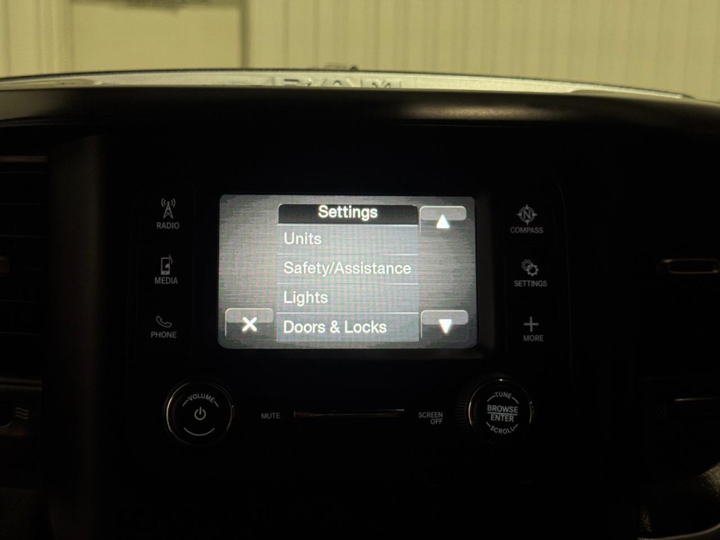 2023 RAM 2500 Image 35
