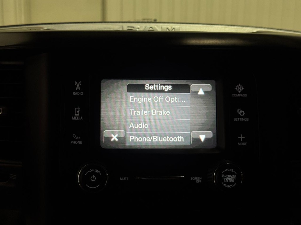 2023 RAM 2500 Image 36