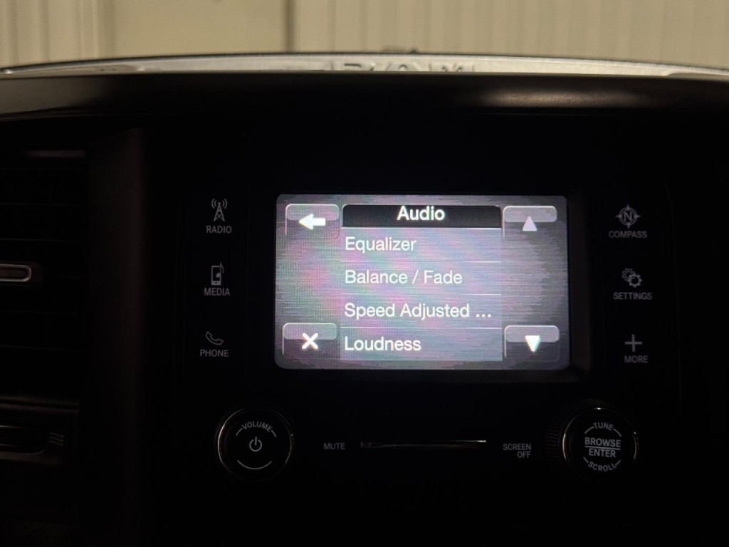 2023 RAM 2500 Image 38