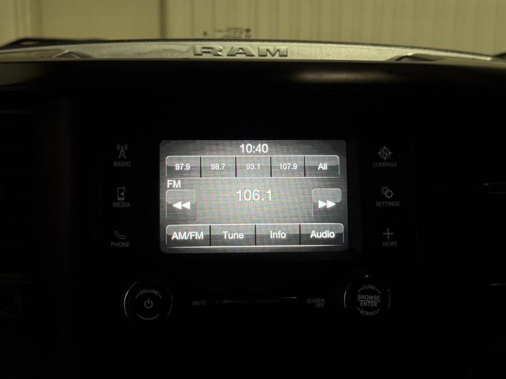 2023 RAM 2500 Image 40