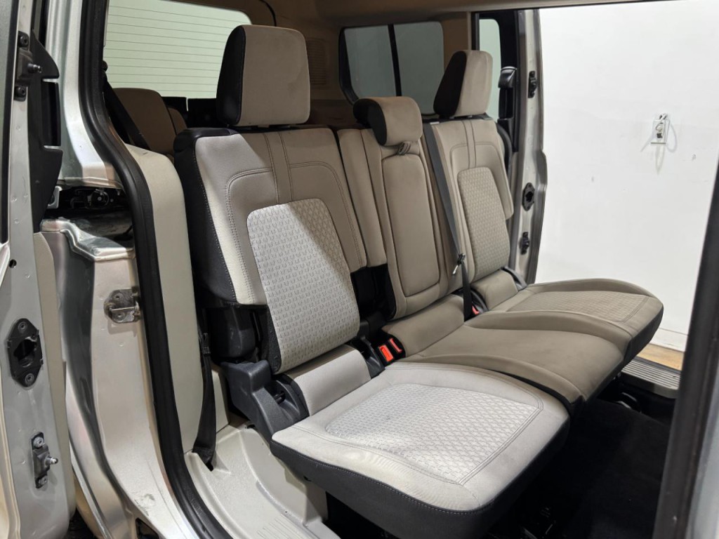 2022 Ford Transit Connect Image 14