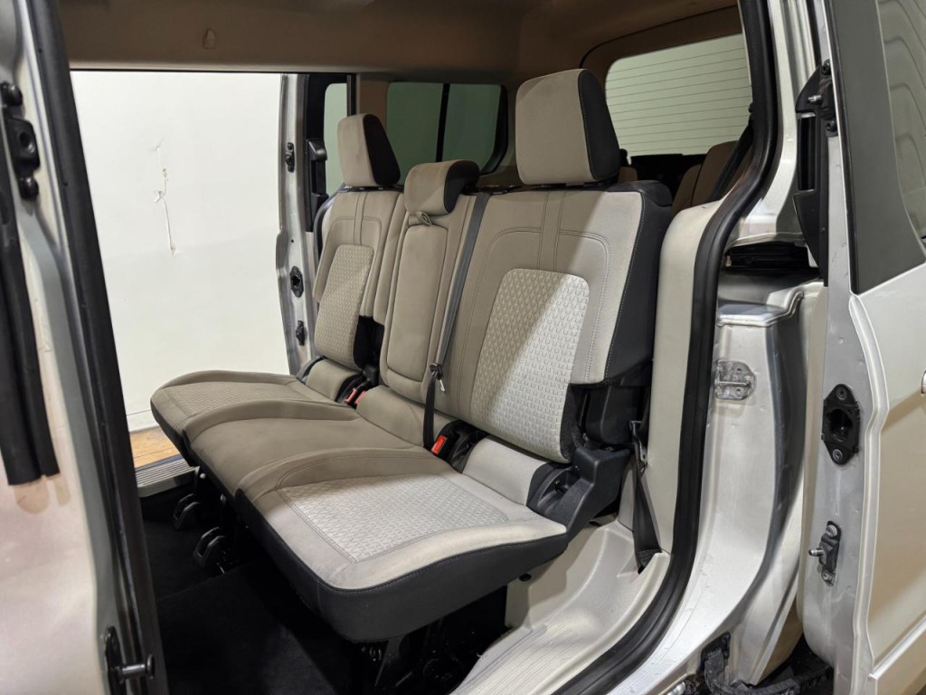 2022 Ford Transit Connect Image 15
