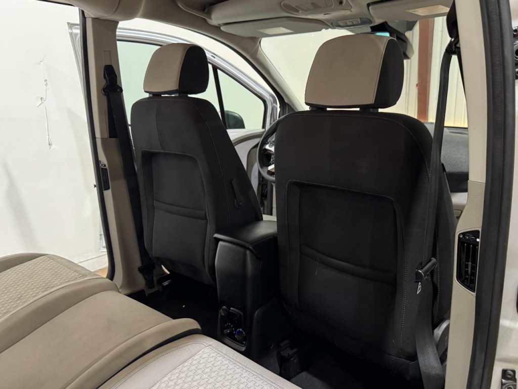 2022 Ford Transit Connect Image 16