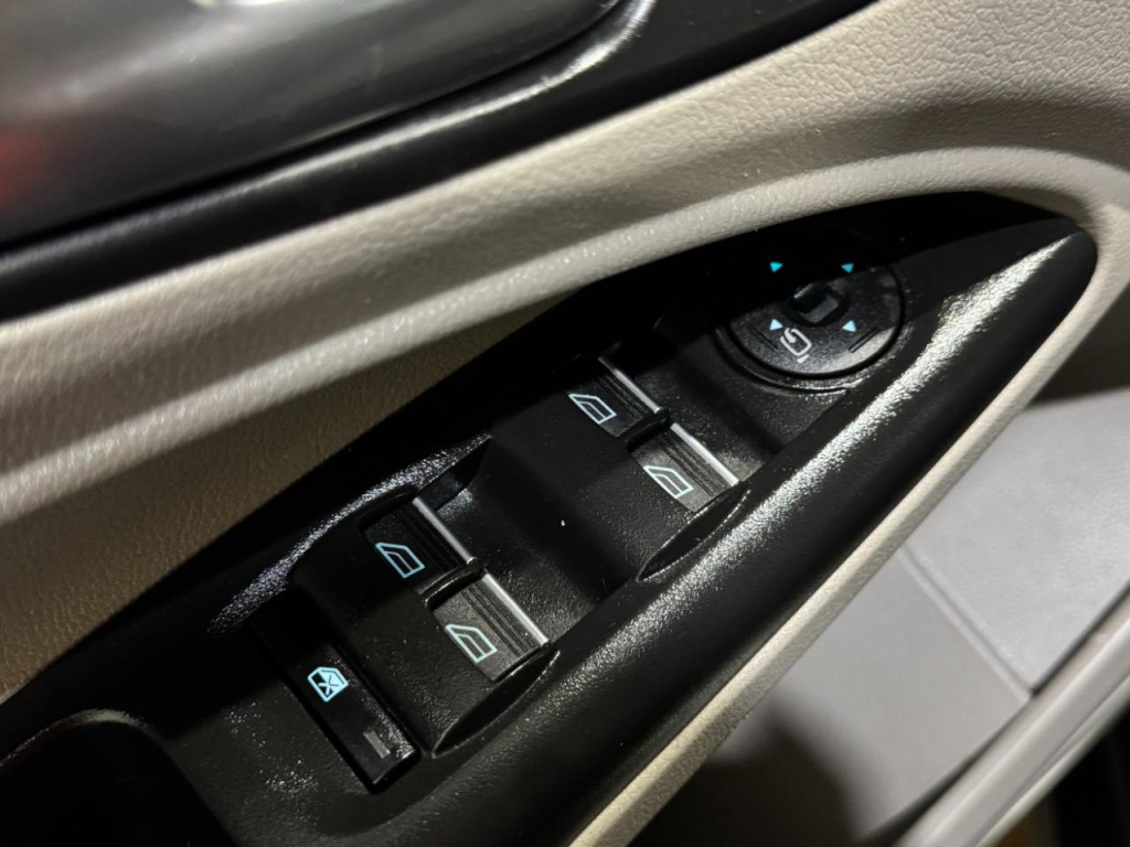 2022 Ford Transit Connect Image 25