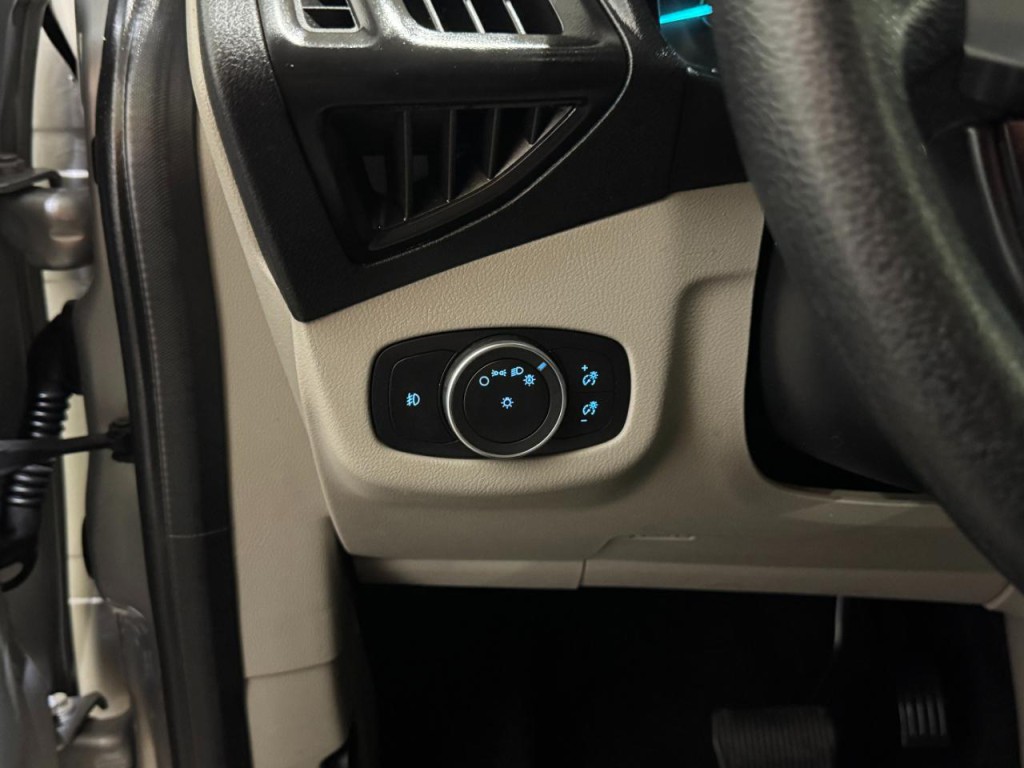 2022 Ford Transit Connect Image 27