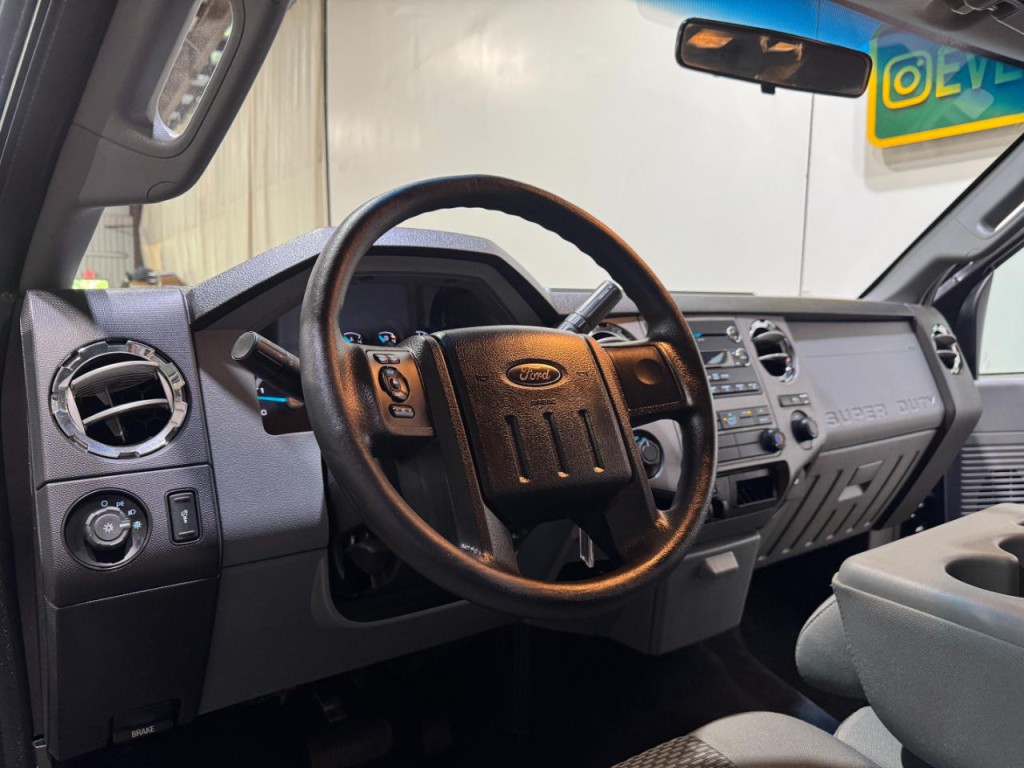 2012 Ford F-250 Image 10