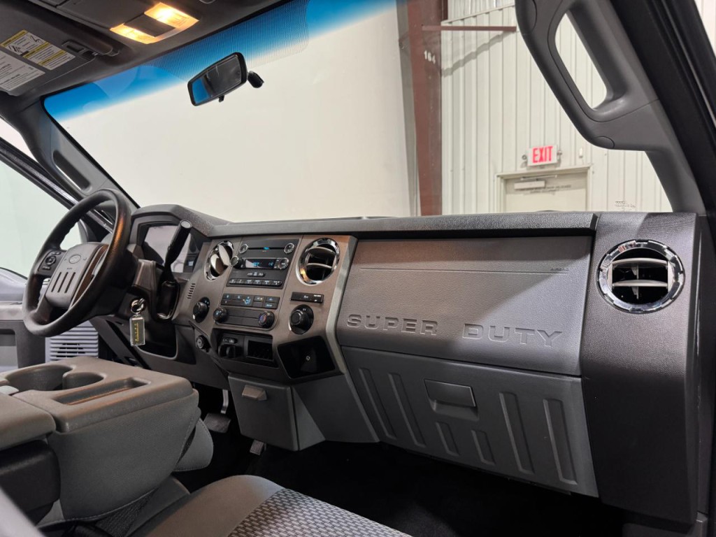 2012 Ford F-250 Image 11