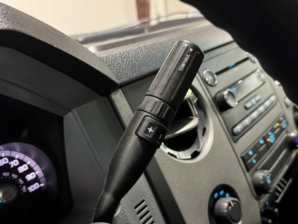 2012 Ford F-250 Image 24