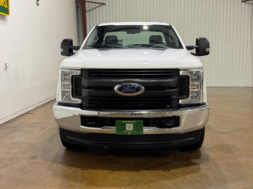 2019 Ford F-250 Image 2