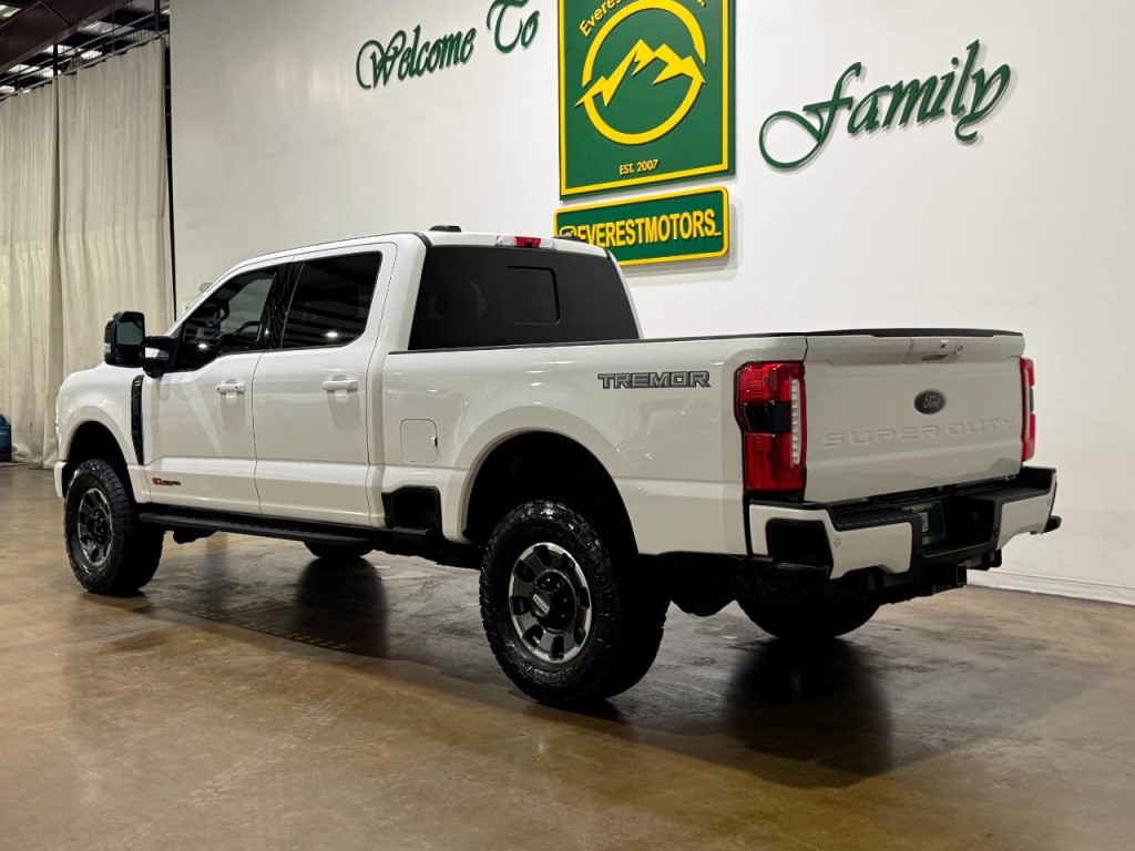 2024 Ford F-250 Image 6