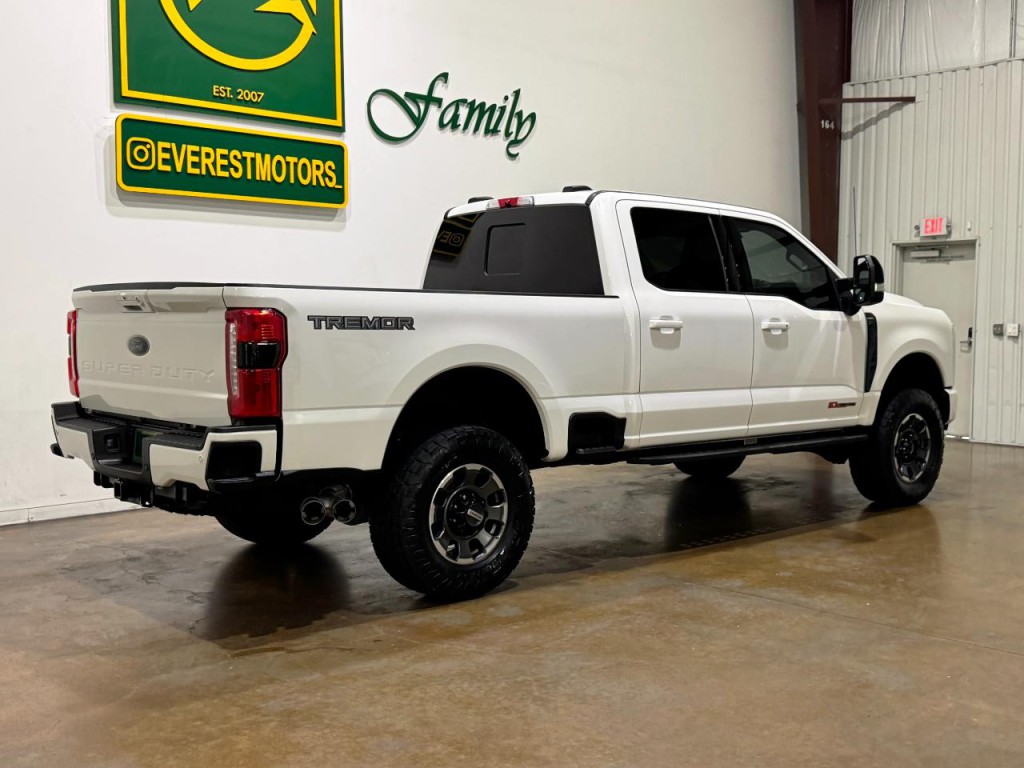 2024 Ford F-250 Image 8