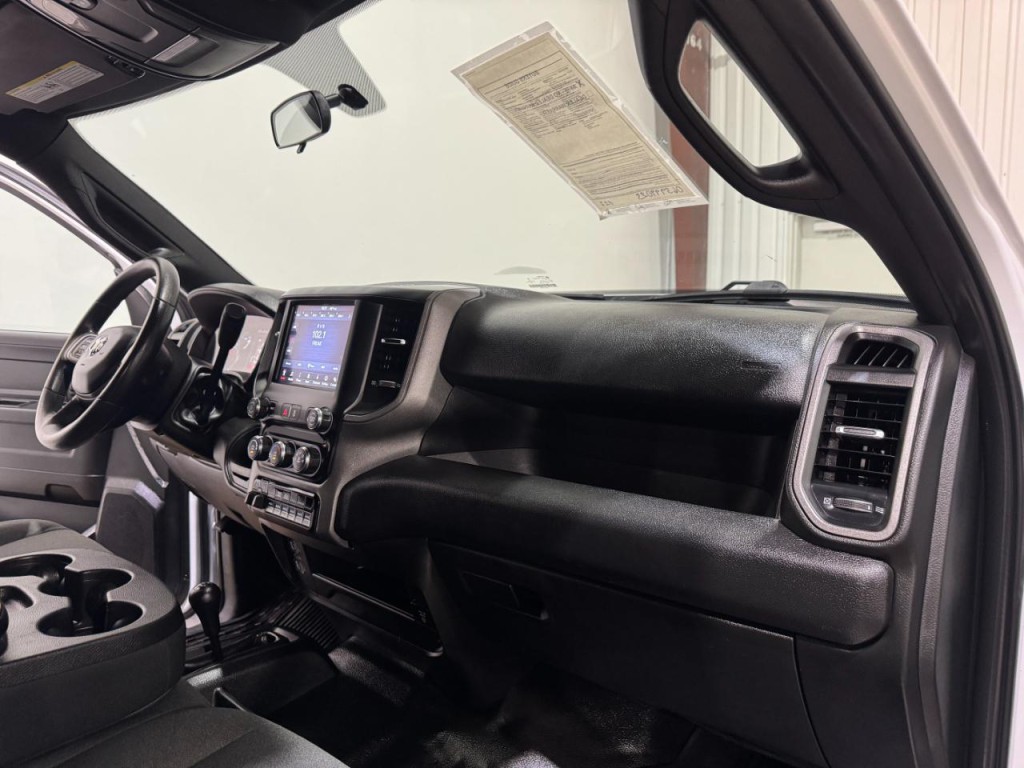 2021 RAM 3500 Image 10
