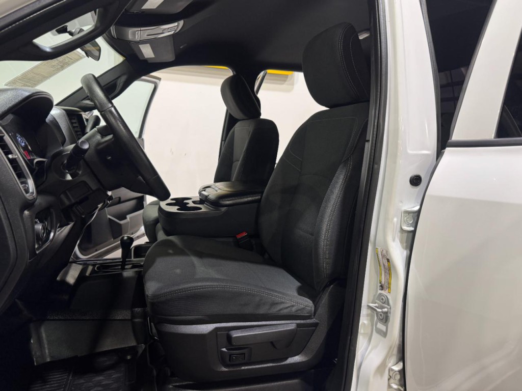 2021 RAM 3500 Image 12