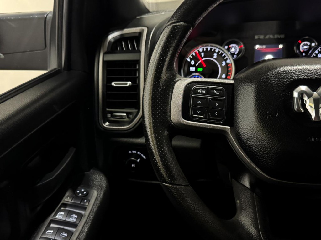 2021 RAM 3500 Image 22