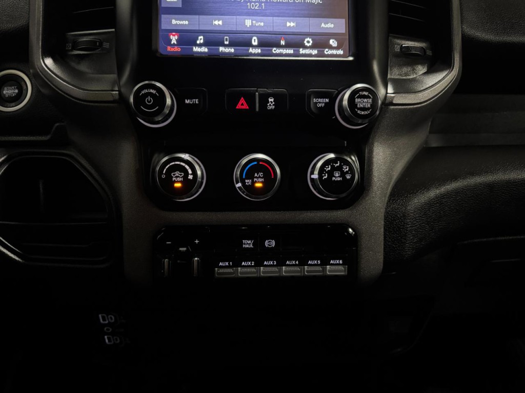 2021 RAM 3500 Image 27