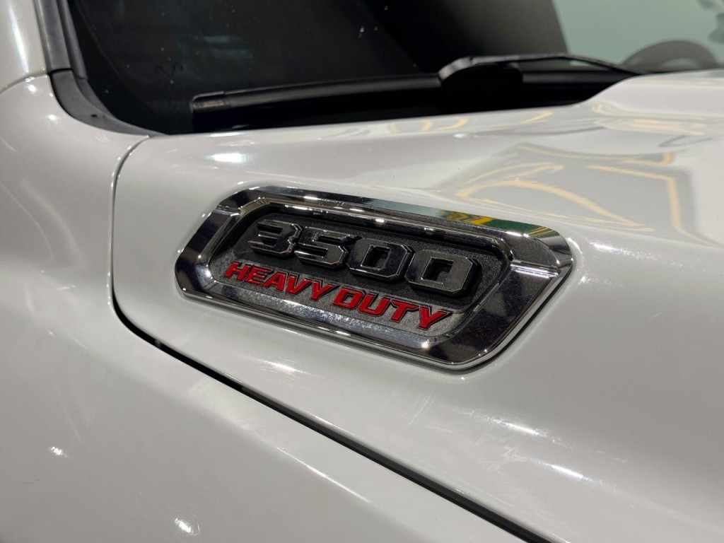 2021 RAM 3500 Image 45