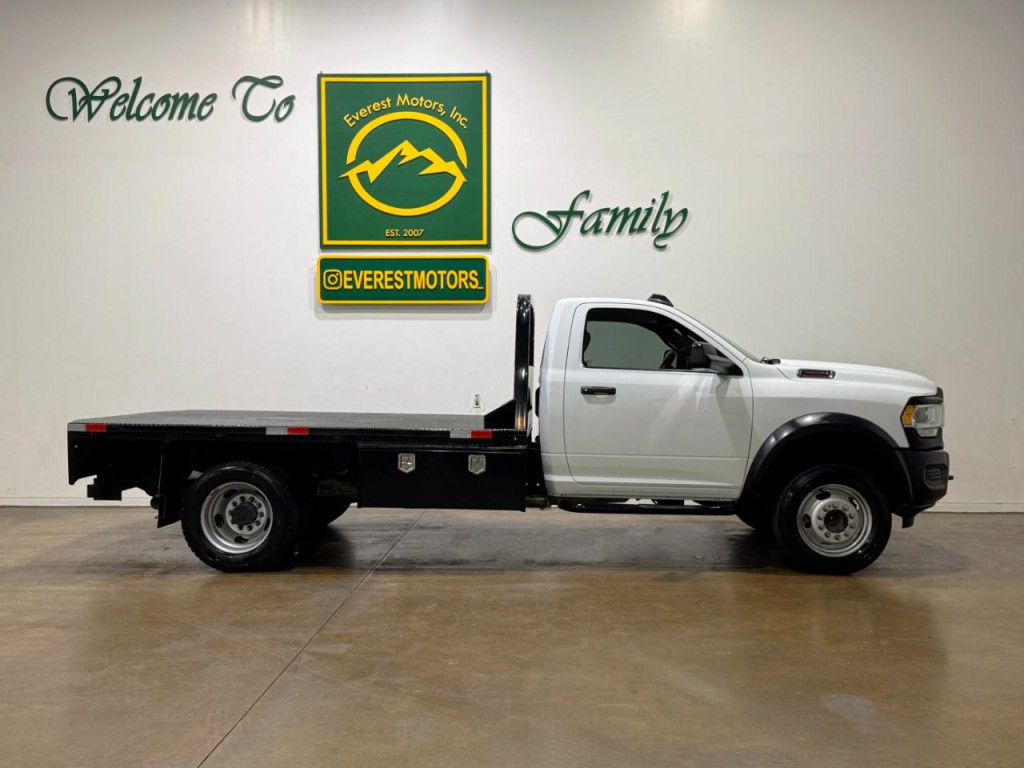 2022 RAM 5500 Image 9