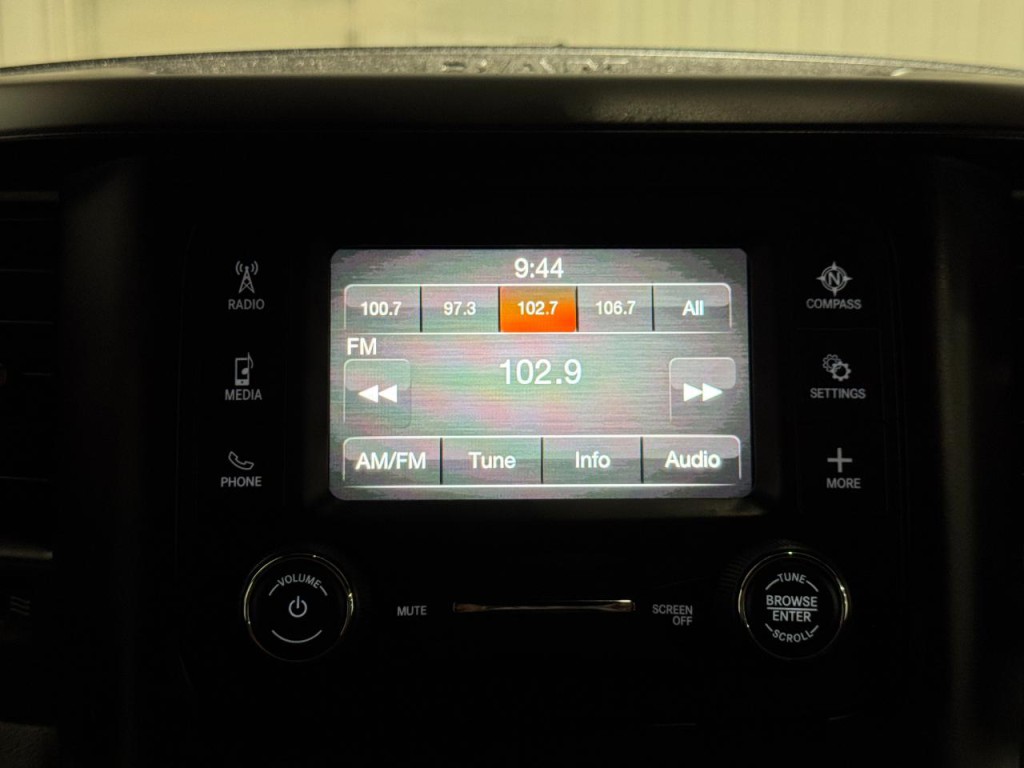 2022 RAM 5500 Image 21