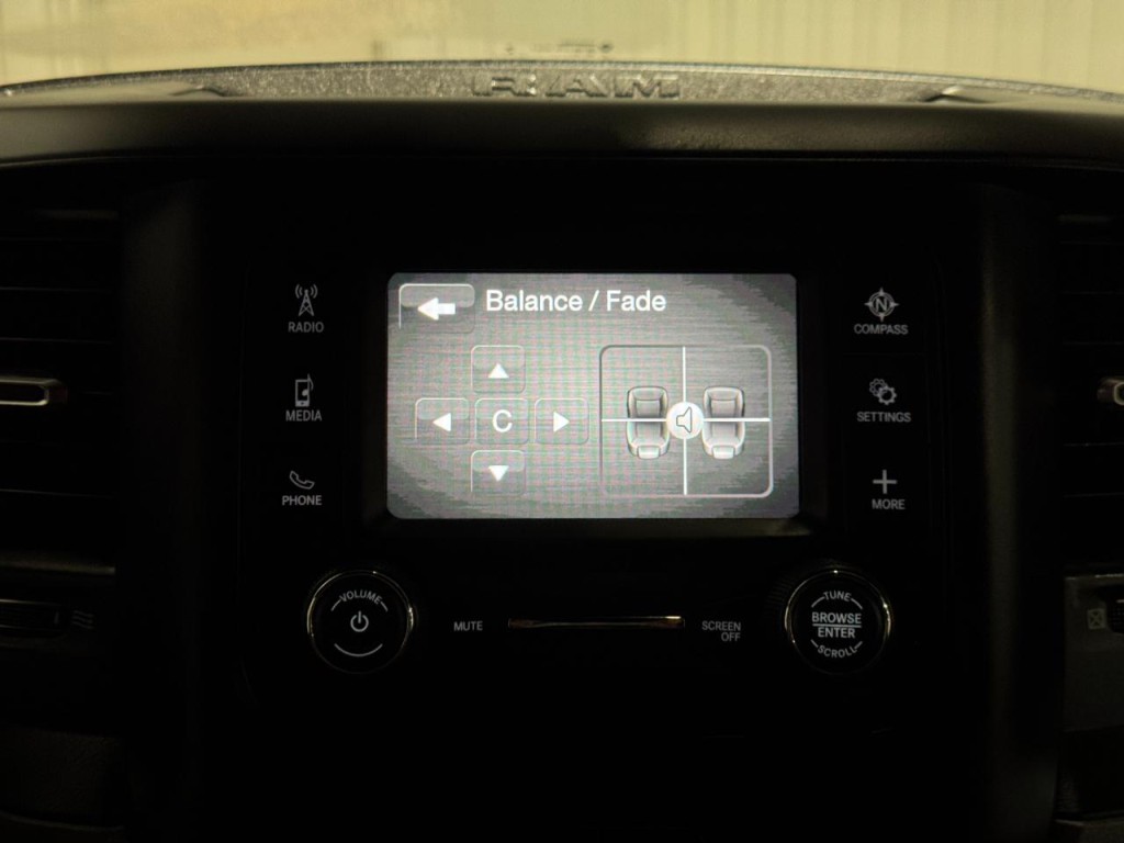 2022 RAM 5500 Image 28