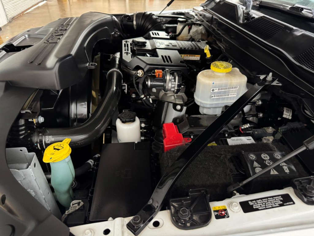2022 RAM 5500 Image 37