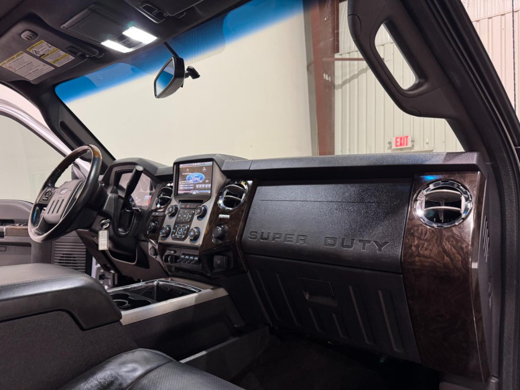 2014 Ford F-250 Image 11