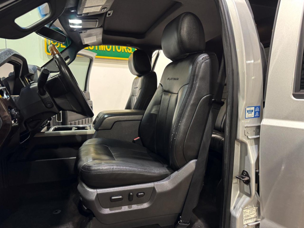 2014 Ford F-250 Image 12